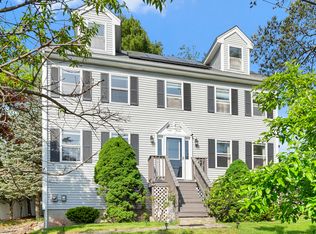9 Rhodes St, Billerica, MA 01821
