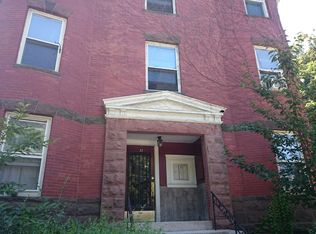 32 Parkway Rd #1, Brookline, MA 02445