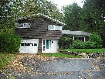 1st image of 8719 Woodside Dr