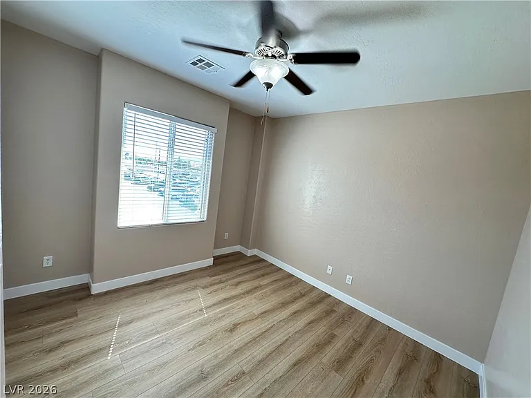 8146 Lake Chippewa St — Photo 37