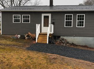 304 S Stout St, Randleman, NC 27317