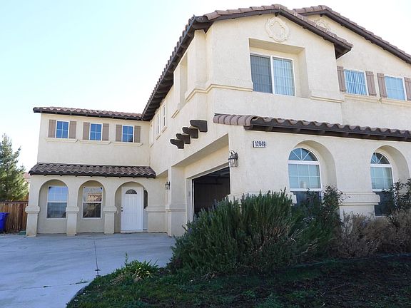 2nd image of 12649 Water Lily Ln