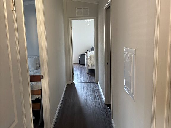 5th image of 10550 Dunlap Crossing Rd