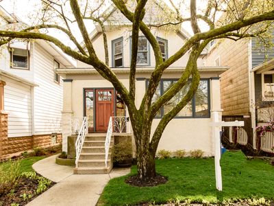 6231 N Glenwood Ave, Chicago, IL, 60660