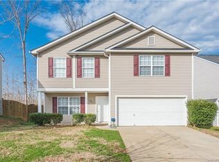 2112 Cranberry Woods Ct, Charlotte, NC 28208