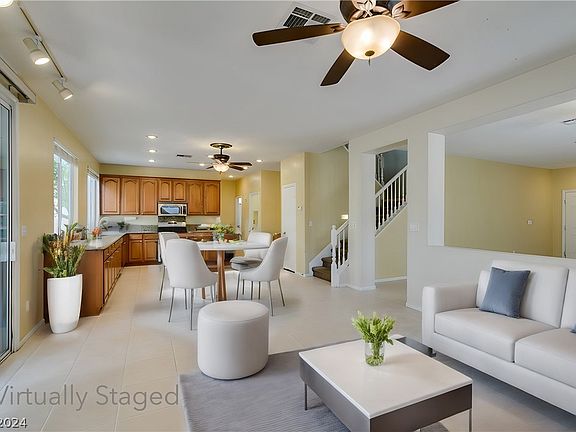3rd image of 2574 Misty Olive Ave