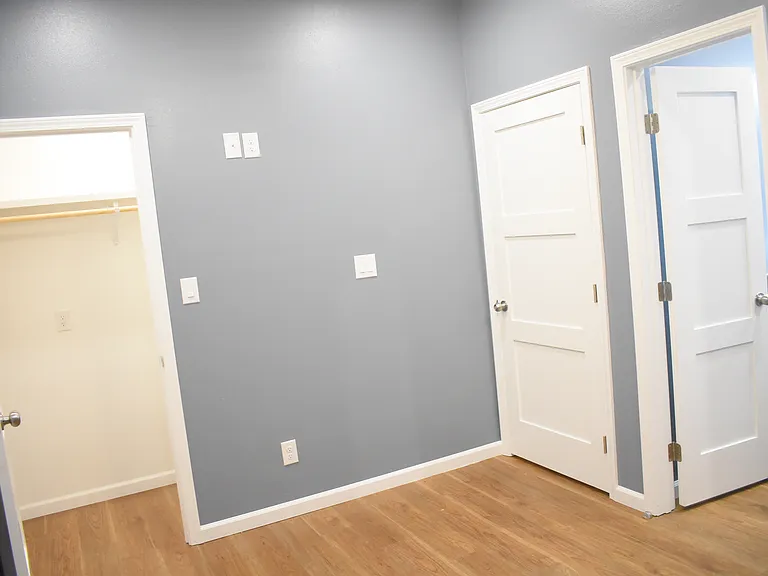 720 Martinsville St #102 — Photo 19