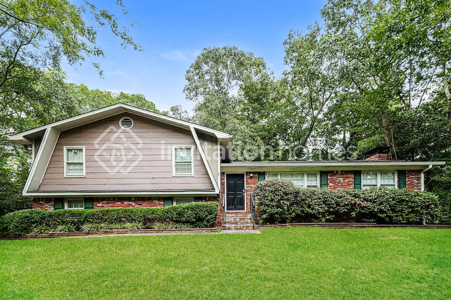 2932 Karen Ln Marietta, GA 30062 — Photo 1