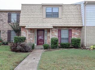 5725 Townhouse Ln, Beaumont, TX 77707