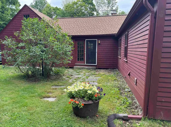 1038 North Groton Road, Groton, NH 03266