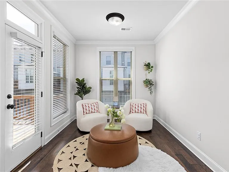 301 Marlowe Aly — Photo 22