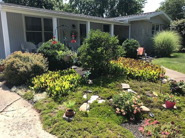 1st image of 8013 W South Dr