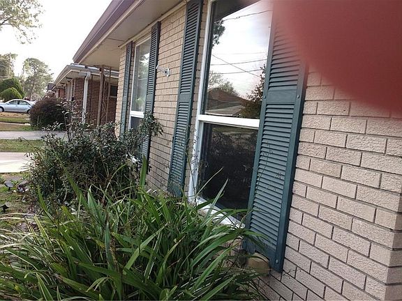 2nd image of 2418 Neyrey Dr #2418