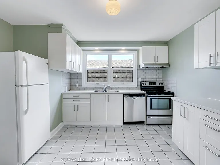 310 Byron Ave #3 — Photo 23