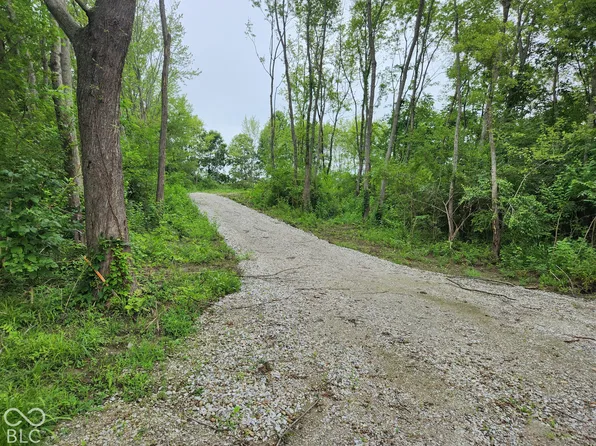 5105 N 50 E, Shelbyville, IN 46176