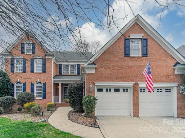 1914 Retana Dr, Charlotte, NC 28270