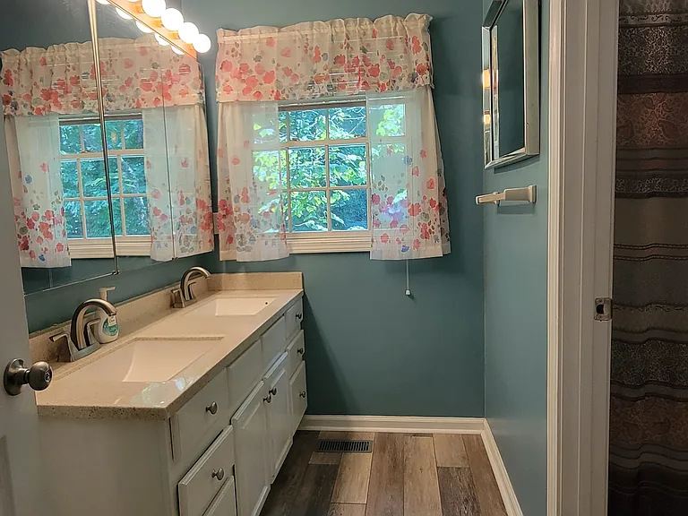 425 Panther Gap Rd — Photo 16