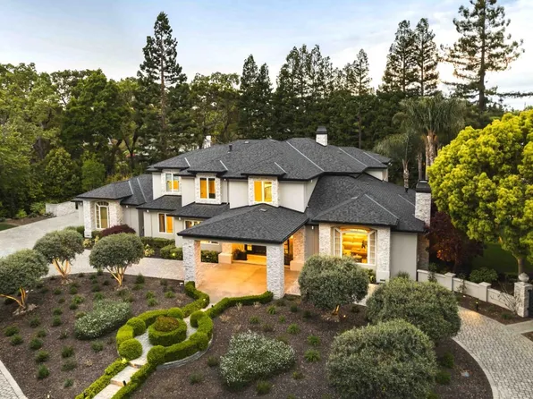 8 Brittany Mdws, Atherton, CA 94027