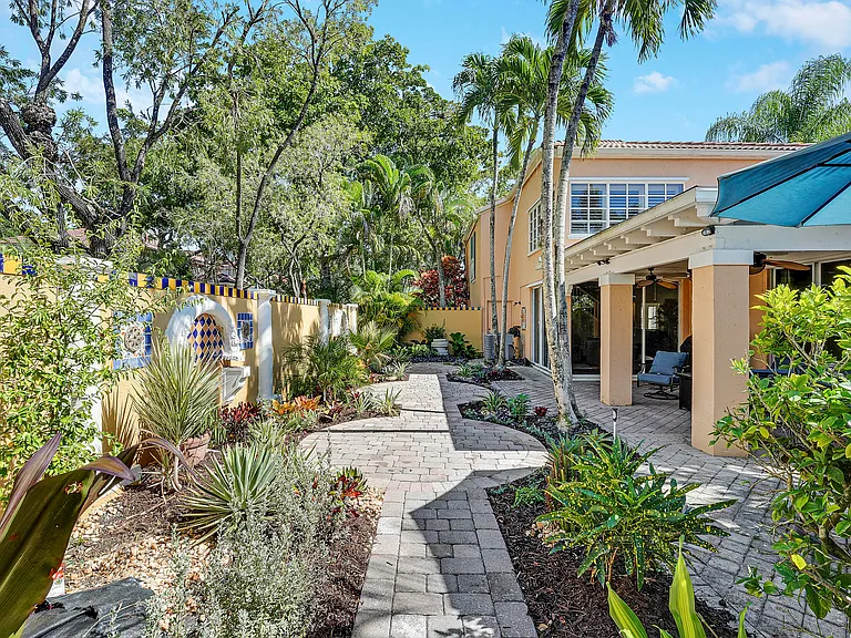 26 Via Aurelia Palm — Photo 36