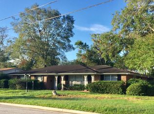 1322 Carlotta Rd W, Jacksonville, FL 32211