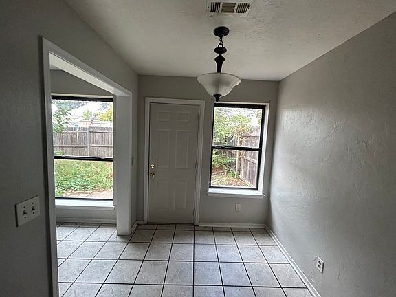 5th image of 8300 NW 10th #152