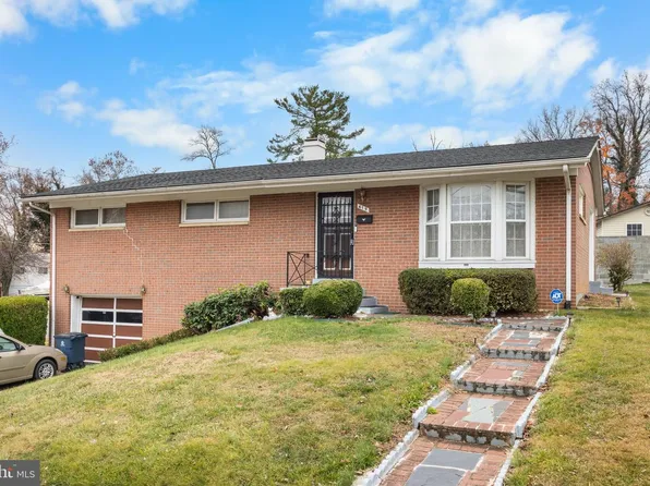 419 Hayworth Pl, Oxon Hill, MD 20745