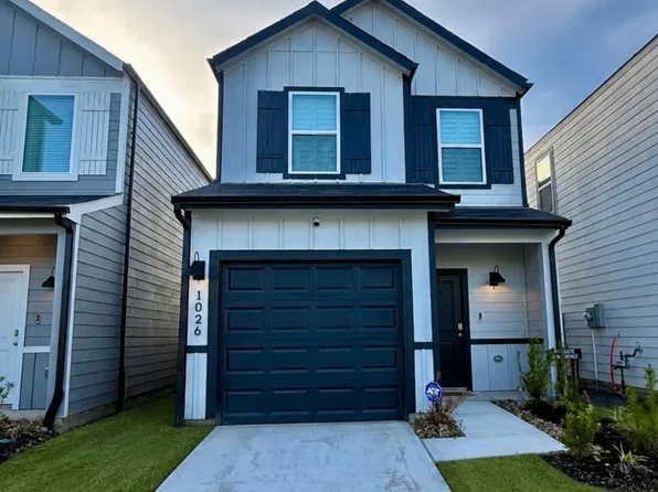 1026 Moon Drop Ln, Houston, TX 77090