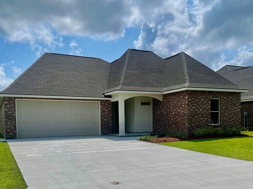 2nd image of 312 Sugar Ridge Dr