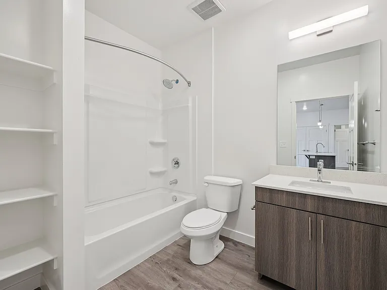 Two Bedroom - Bathroom with Linen Shelving