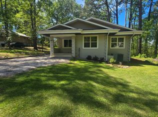 105 Penn Dr, Gadsden, AL 35903