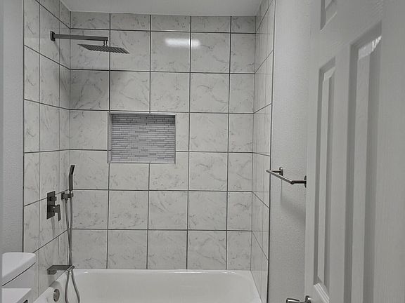 4th image of 9341 Yorktown Way