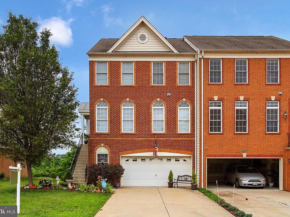 1st image of 22627 Upperville Heights Sq