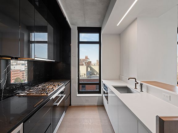 3rd image of 196 Orchard St Unit 7H