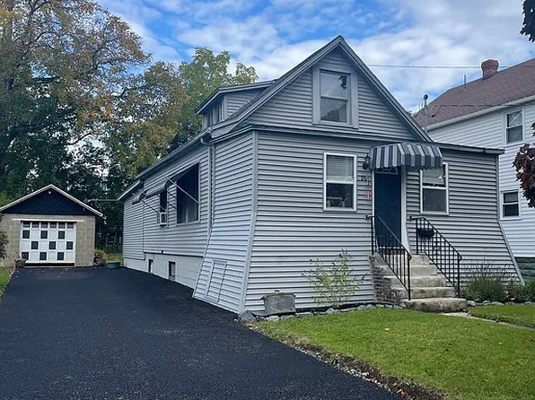 26 Chestnut St, Seneca Falls, NY 13148