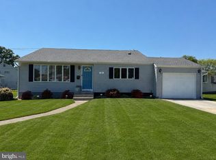 2 Merion Rd, Newark, DE 19713