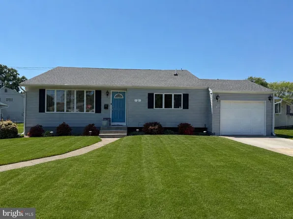 2 Merion Rd, Newark, DE 19713