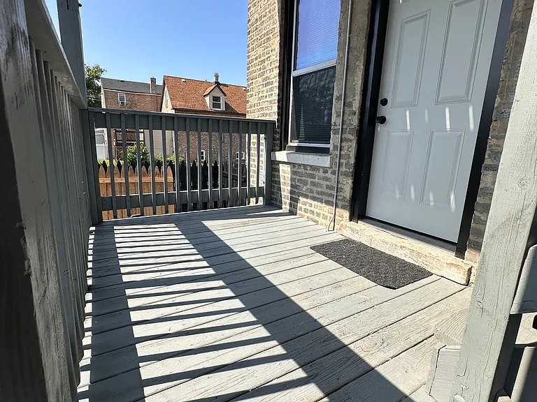 619 N Ridgeway Ave #1 — Photo 15