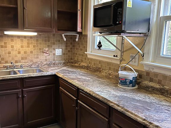Fairly used Countertop.