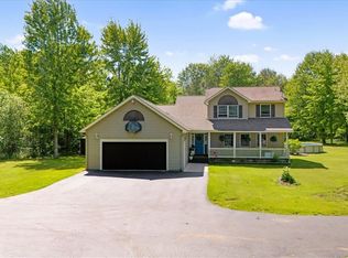 5735 Pease Rd, Williamson, NY 14589