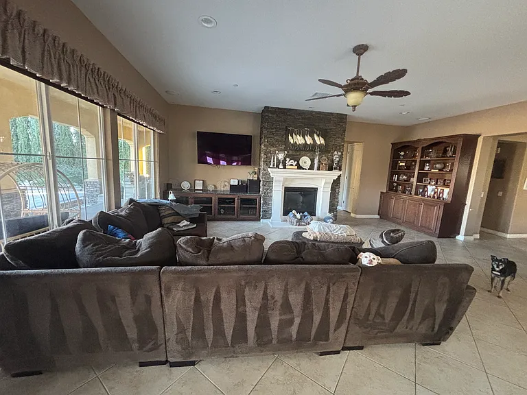 6211 Raindrop Pl — Photo 24