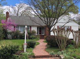 7037 31st St NW, Washington, DC