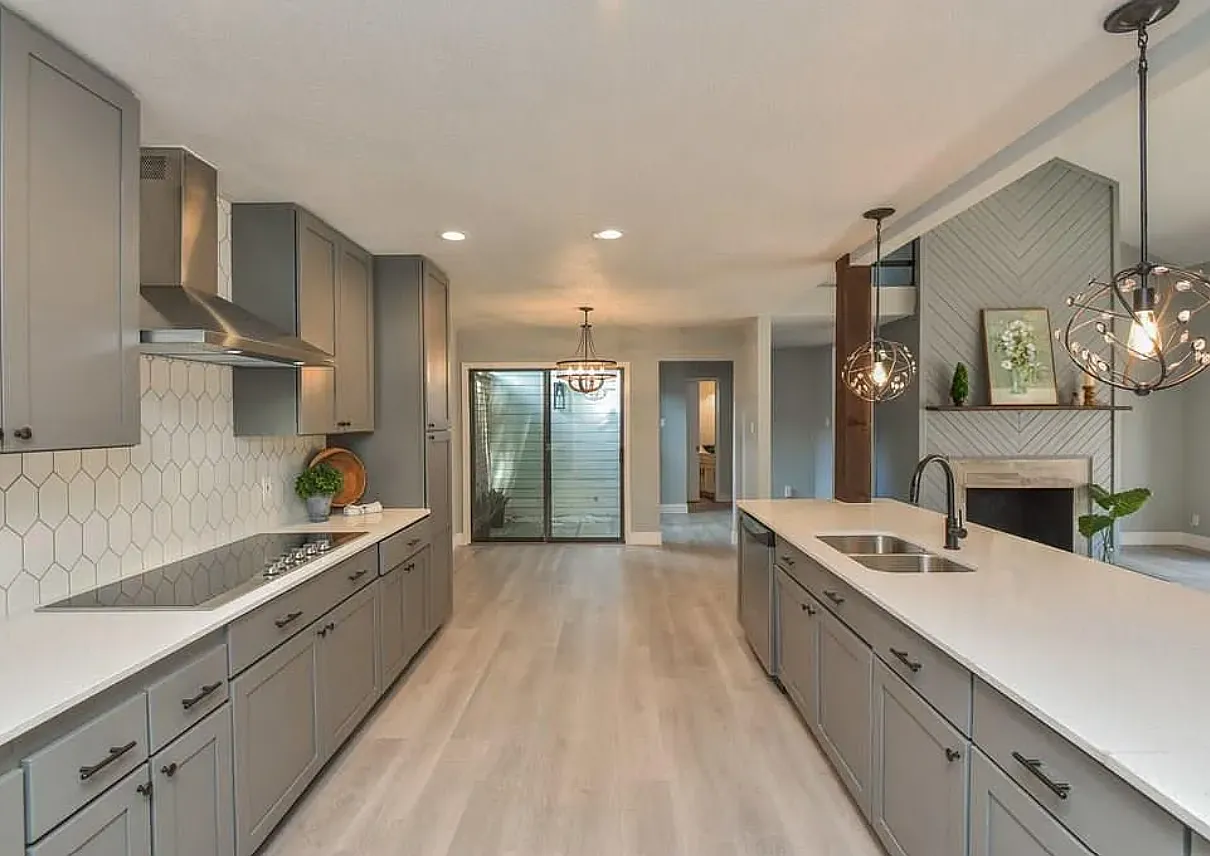 3 bed, 2.5 bath, 2264 sqft, $3,000 — Photo 1