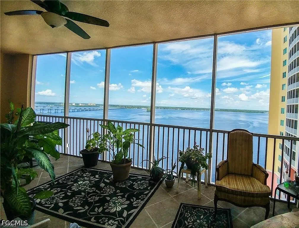 3 bed, 2.0 bath, 1571 sqft, $2,500 — Photo 4