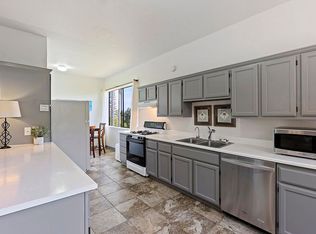 3819 Skyline Rd #A, Carlsbad, CA 92008