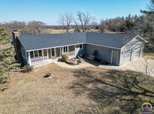 10826 SW Burlingame Rd, Wakarusa, KS 66546