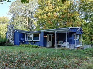 674 Rannapo Rd, Sheffield, MA 01257