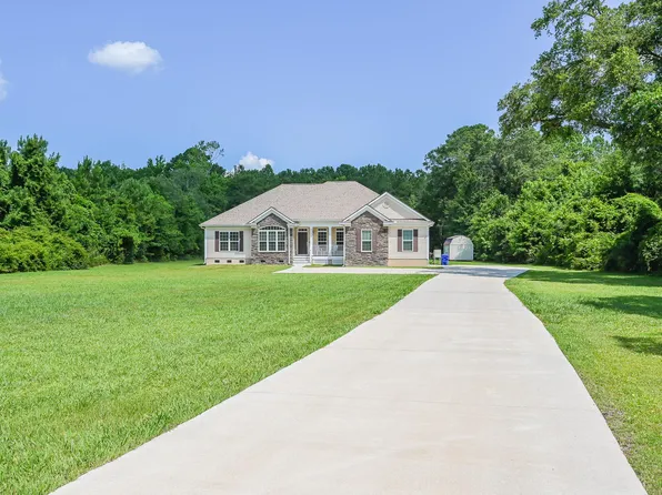 9358 N Highway 17, Mc Clellanville, SC 29458