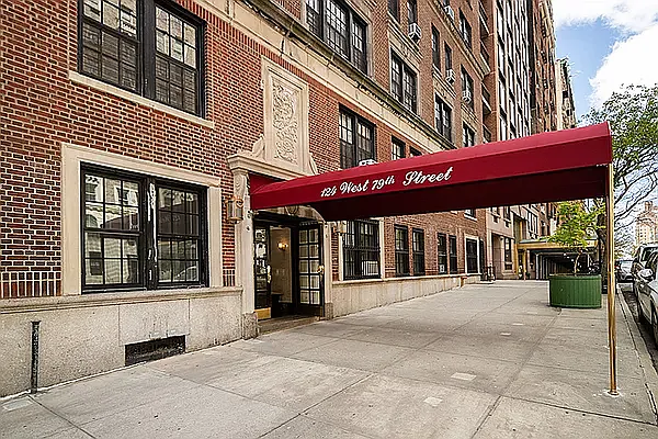 124 W 79th St #11C — Photo 20