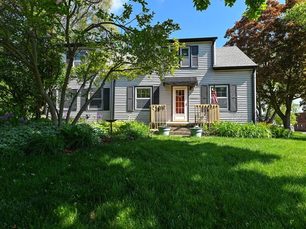 10906 West Wells STREET, Wauwatosa, WI 53226