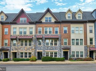 1330 S Quinn St, Arlington, VA 22204